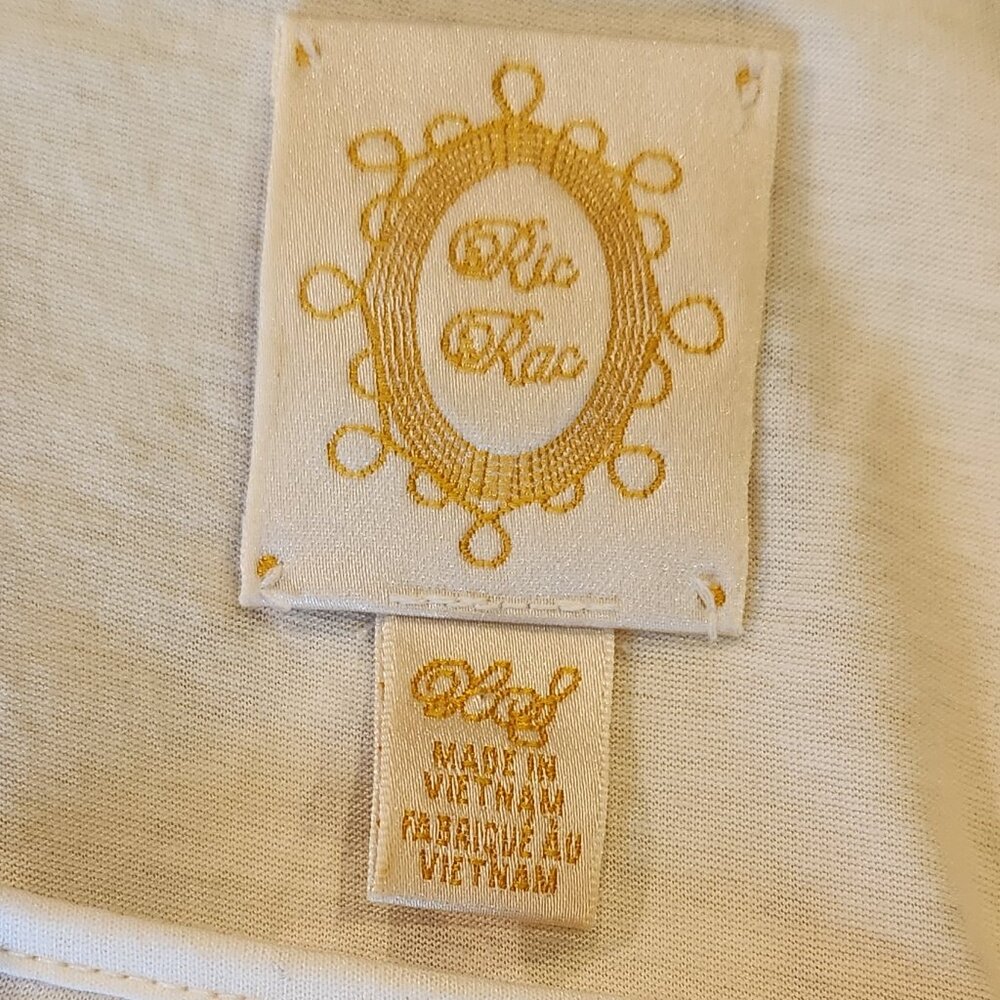 .Boho/Cottagecore Floral Print Top from Ric Rac (Anthropologie) - Picture 6 of 8